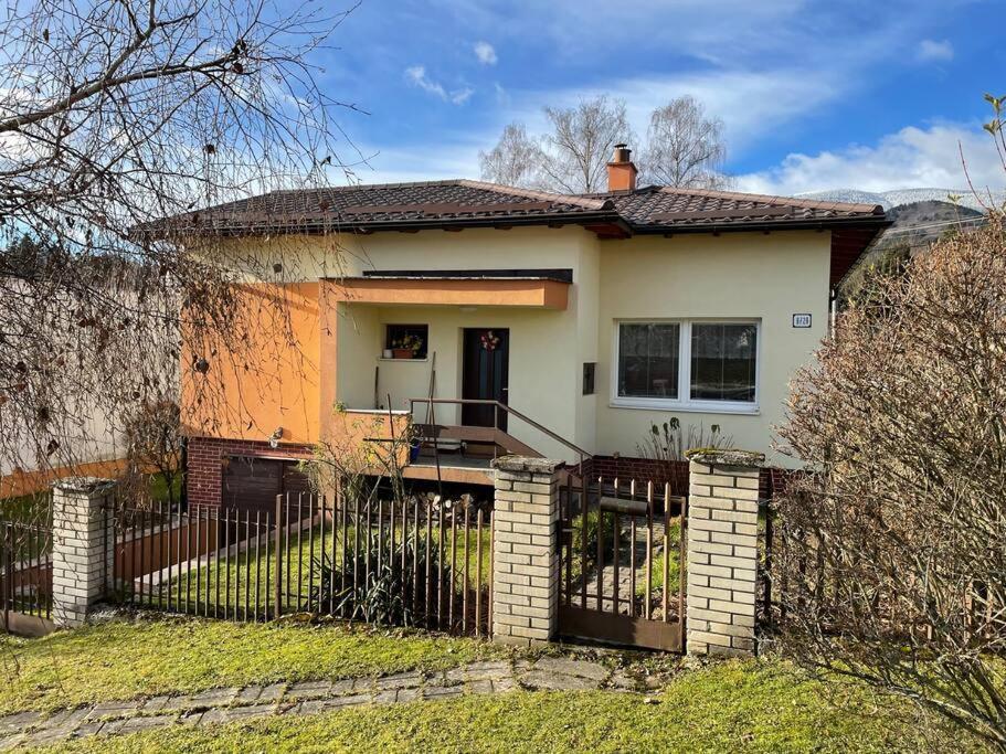 Oddych Pri Martinskych Holiach /Mountains Vacation Villa Kültér fotó